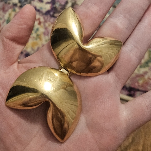 Rare Juicy Couture Gold Metal Fortune Cookie Trinket Box With Blue Enamel - Picture 4 of 14